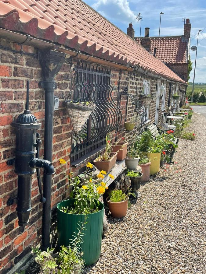 Yarm Cottages Sleeping 12 Kirklevington Exterior foto